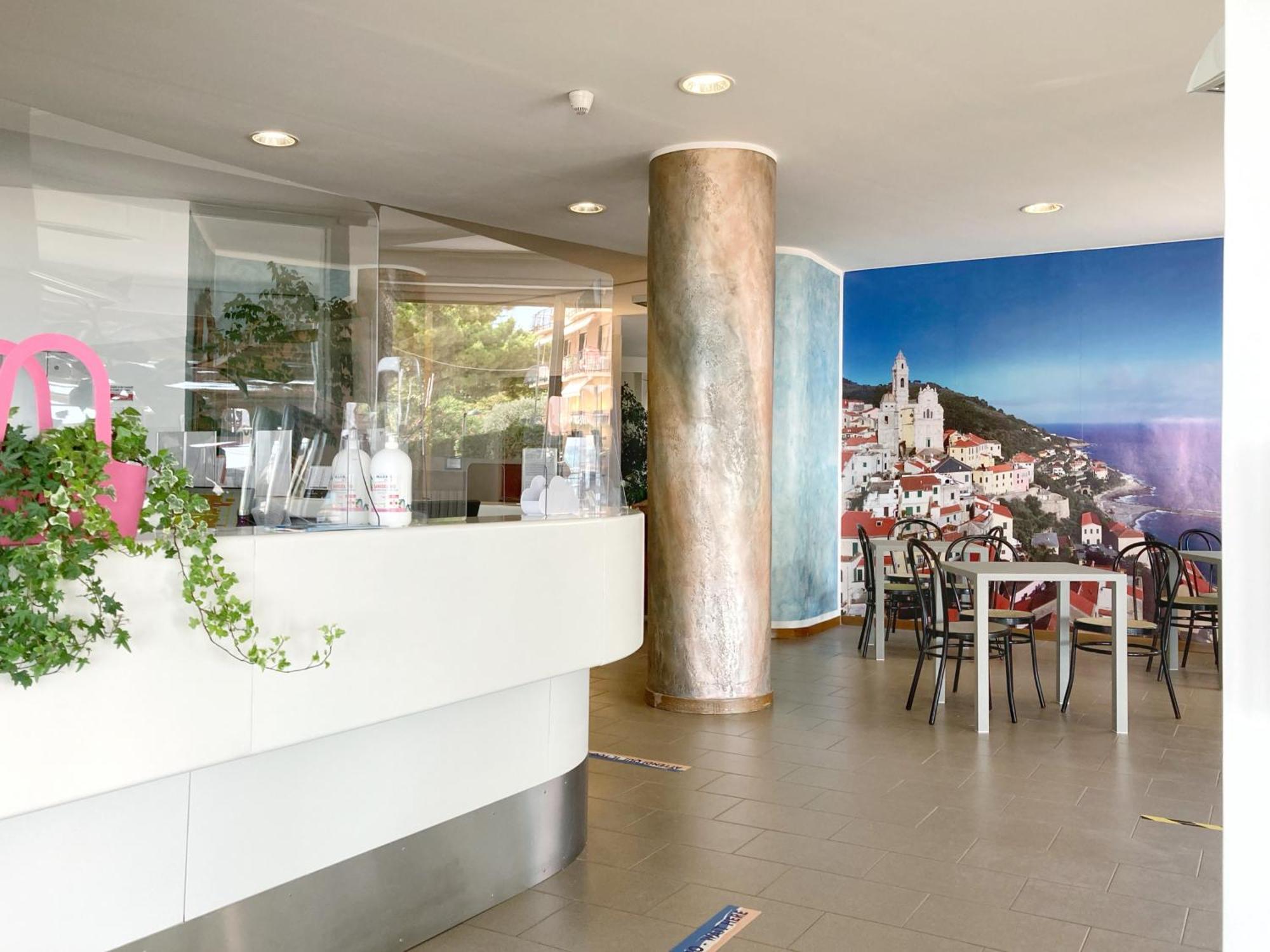 Hotel Mayola Mhotelsgroup San Bartolomeo Al Mare Extérieur photo