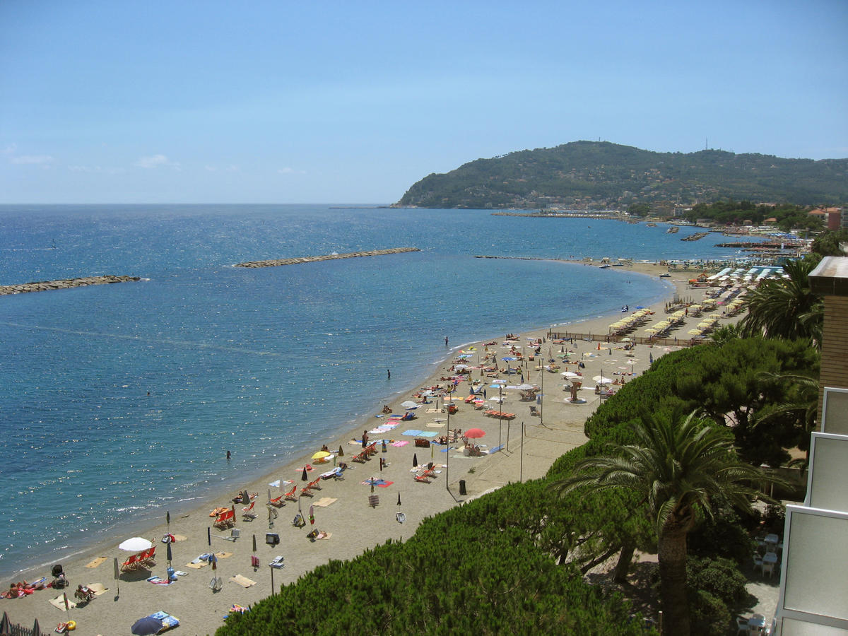 Hotel Mayola Mhotelsgroup San Bartolomeo Al Mare Extérieur photo